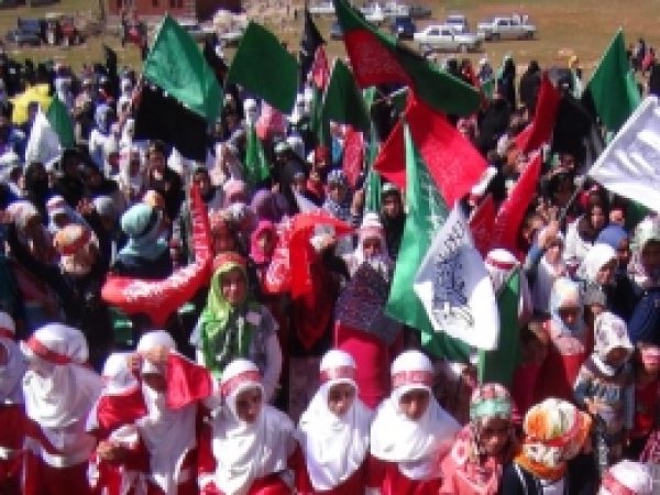 "Resulullah'ı (sav) Nefsimizden Çok Sevmemiz Lazım" 