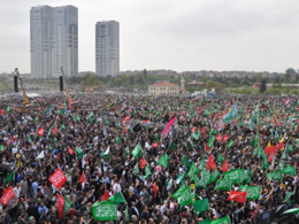 İstanbul, Allah Resulünü (s.a.v) Andı