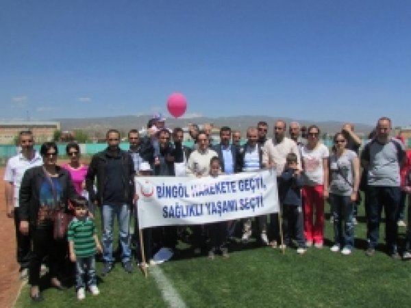 Sağlıklı Yaşam çin Yürüdüler 