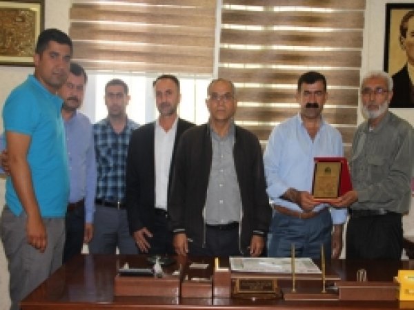 'Kutlu Doğum' Etkinliğine Destek Veren Kurumlara Plaket 