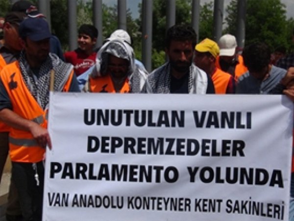 Barınma Hakkı İçin Ankara'ya Yürüyorlar 