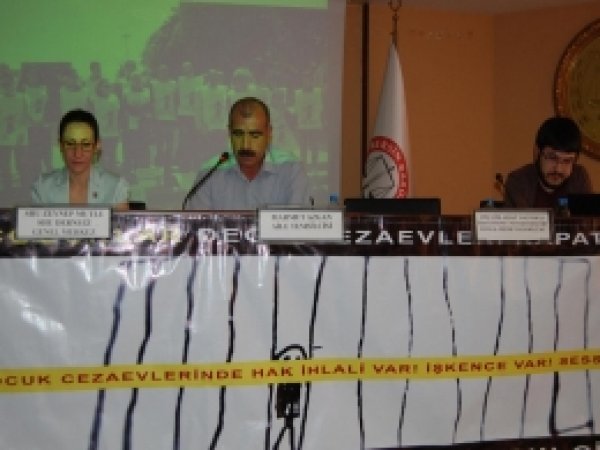 'Türkiye Çocuk Cezaevleri Gerçeği' Konulu Panel 