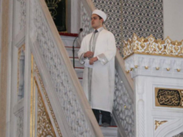İHL Öğrencileri Hutbe Okumada Yarıştı  