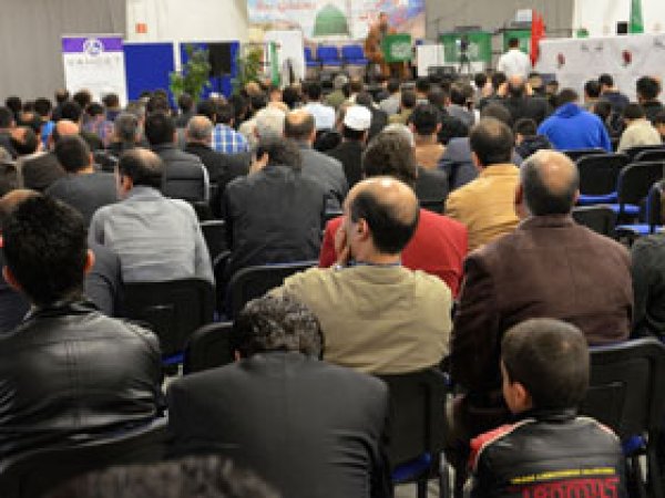 Giessen'de Coşkulu Kutlu Doğum Etkinliği 