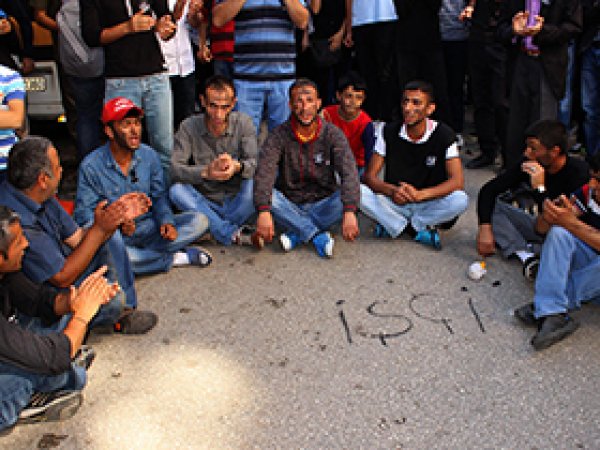 Diyarbakır'da Soma için İş Bırakma Eylemi 