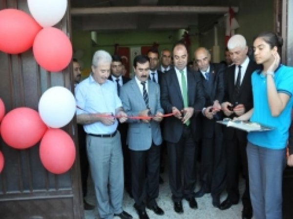Karaköprü Fen Lisesi Bilim Fuarı Açtı 
