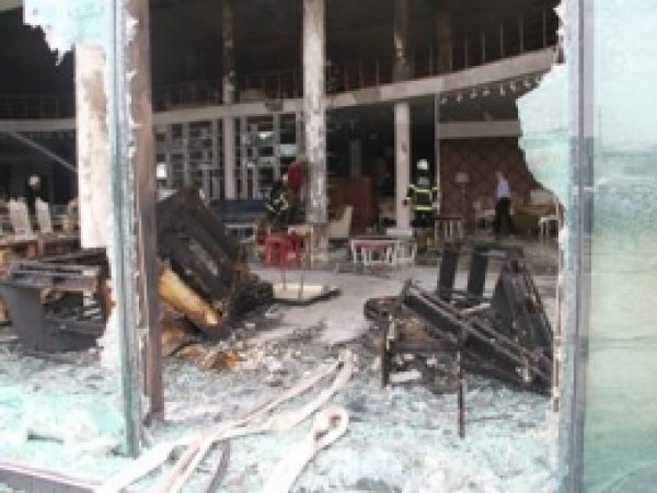 Adana Mobilya Fabrikasında Korkutan Yangın 