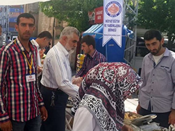 Yetim Çocuklar Yararına Kermes 