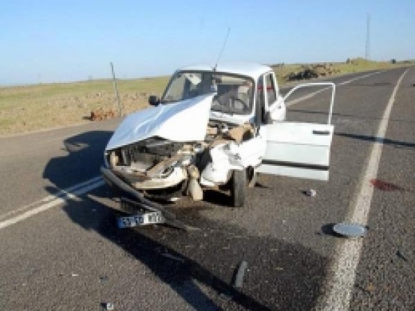 Siverek'teki Kazada  Yaralanan Sürücü Hayatını Kaybetti 