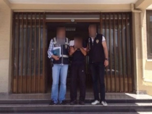 Tarsus'ta Hırsızlık Zanlısı 2 Kişi Tutuklandı 
