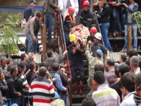 Meclis'te Soma İçin Araştırma Komisyonu Kurulacak 