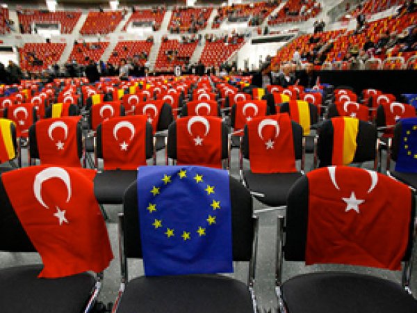 Erdoğan'ın Almanya Israrının Sırrı
