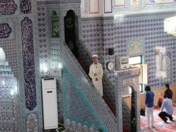En Güzel Hutbeyi Okumak için Yarıştılar 