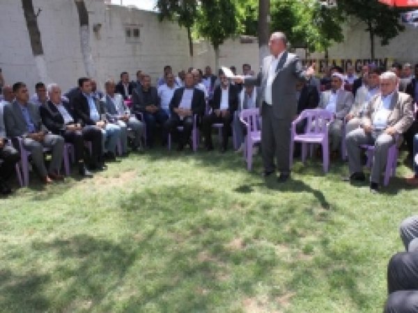 Çiftçiler Yüksek Elektrik Faturalarına Tepkili 
