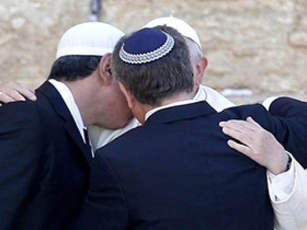 Papa, İmam ve Haham'ın Bu Hareketi Ne Anlama Geliyor?