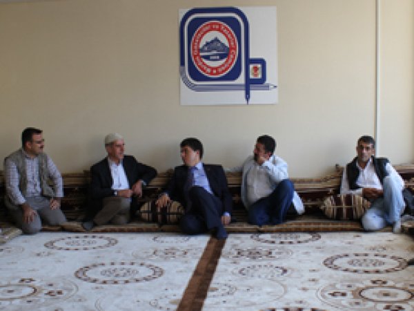 Mardin Valisi Medya Meclisine Konuk Oldu 