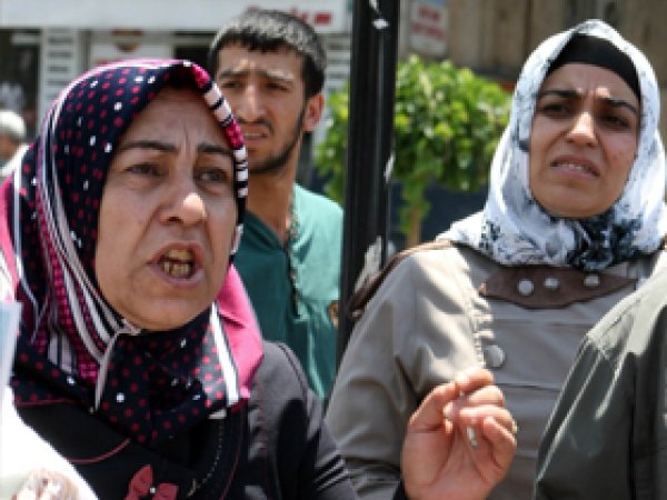 BDP'liler Acılı Aileye Saldırdı!