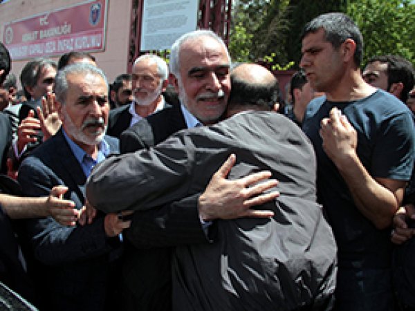  Zekeriya Şengöz Tahliye Edildi 