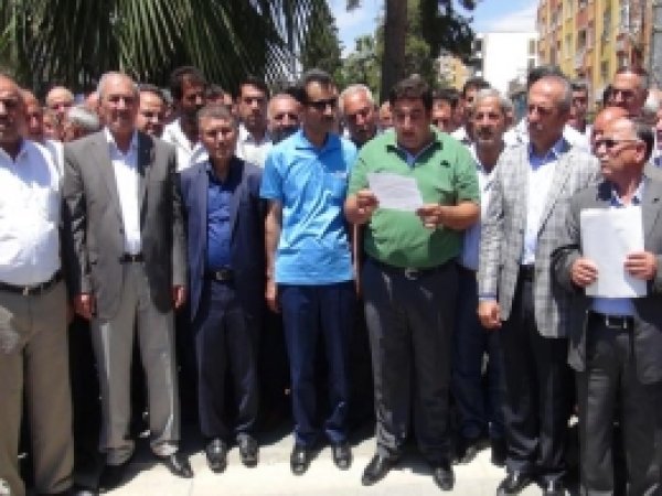 Çiftçiler Yüksek Elektrik Faturalarına İsyan Etti 