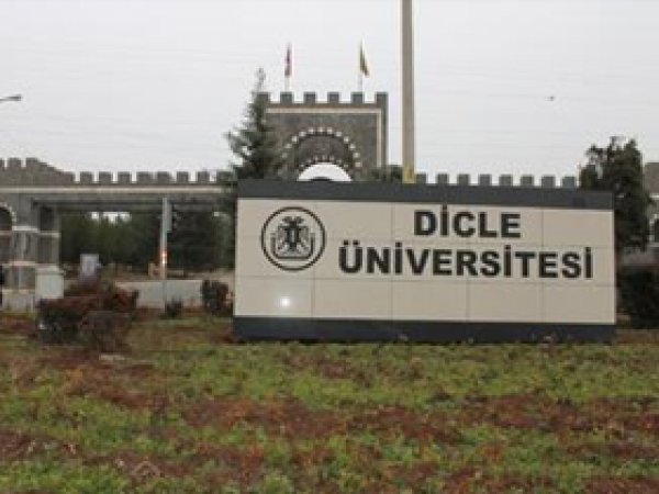 'DÜ'de Paralel Yapı Olduğu' İddiası 