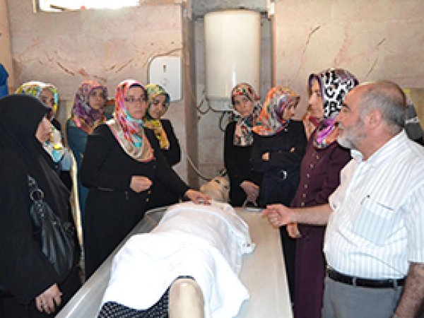  Hurafelere Karşı, Cenaze Yıkama Kursu 