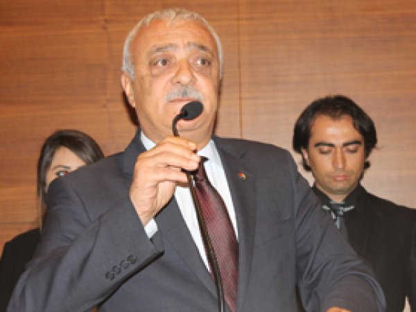 Vali Cengiz'e Hüzünlü Veda Gecesi 