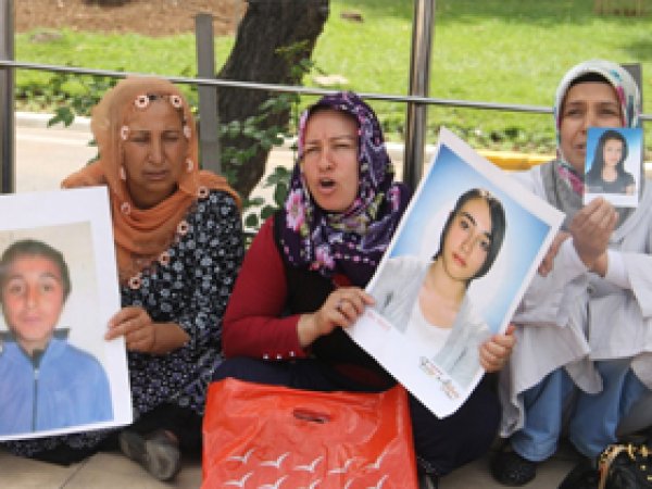 'Çocuklarımız Gelene Kadar Eyleme Devam!'