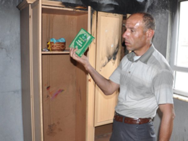 Yangında Kur'an Hariç Her Şey Yandı 