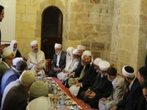 Bölgenin Kanaat Önderi Kahvaltıda Buluştu  
