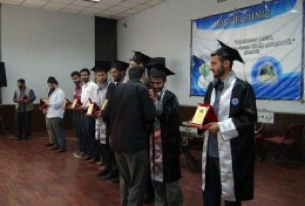 Peygamber Sevdalılarından 'Mezuniyet Gecesi' Etkinliği 
