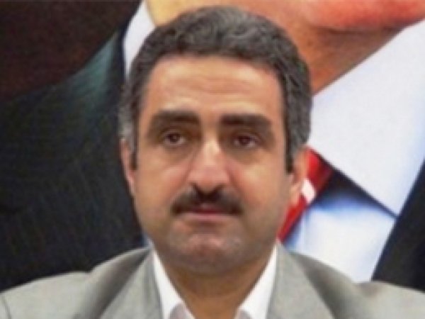 Ak Parti'de İstifalar Sürüyor  