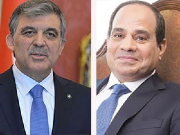 Gül'den Sisi'ye Kutlama Mesajı