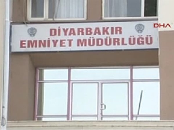 Diyarbakır'da 3 Polis Müdürü Açığa Alındı 
