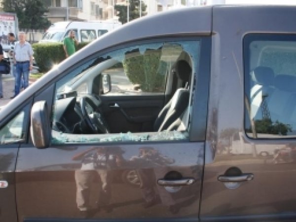 Mersin'de Bir Araçtan 102 Bin TL Çalındı 