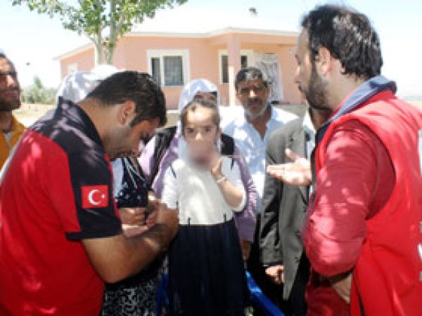 Dili Büyüyen Rozelin'e Yardım Eli 