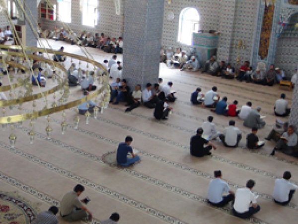 Bingöl'de Mukabele Halkalarına İlgi 
