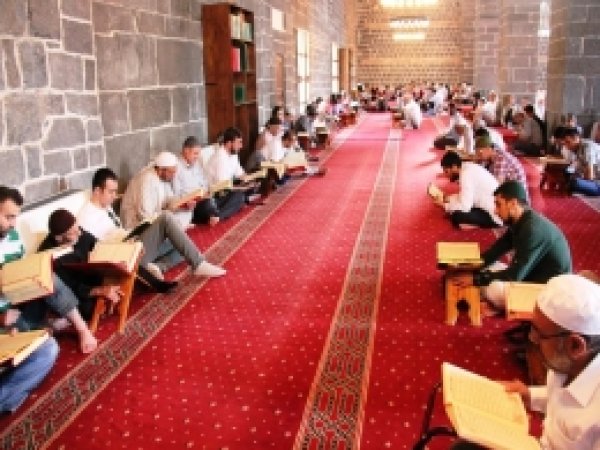 Ramazan Ayı Mukabele Ayı  