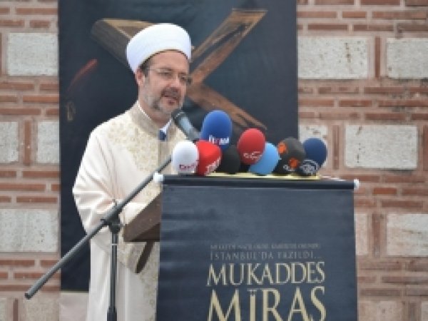 Görmez: İnsan Allah'ın Bir Kitabıdır Aslında