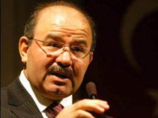 Çelik: İstifa Gerektirecek Gerekçe Yok 