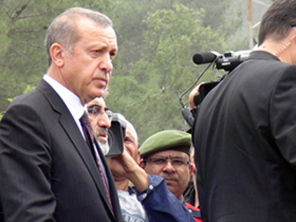 MHP'den YSK'ya Başvuru