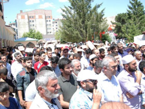 Van Halkı Gazze'deki Katliamı Lanetledi 