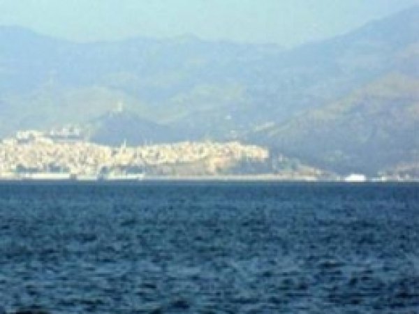 Kaçak Göçmenleri Taşıyan Tekne Battı