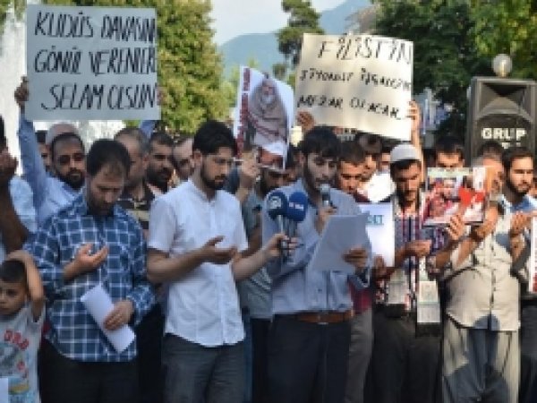 Bursa'dan İsrail Saldırılarına Lanet Yağdı 