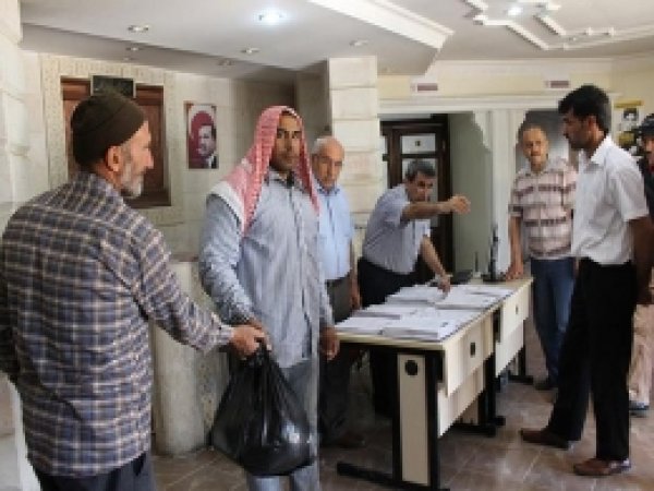 Mardin'deki Suriyeli Ailelere Yardım 