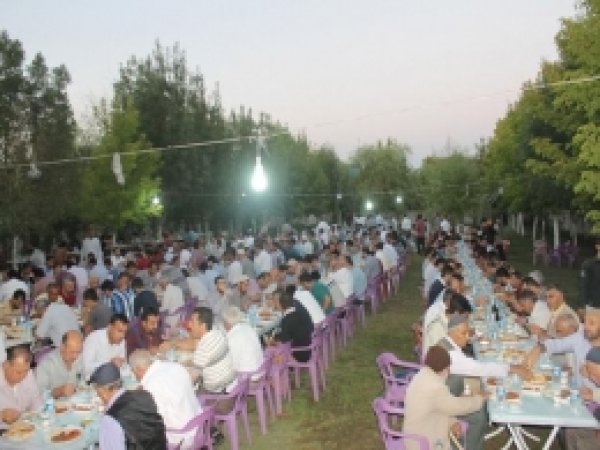 HÜDA PAR İftarda Bismillilerle Buluştu 