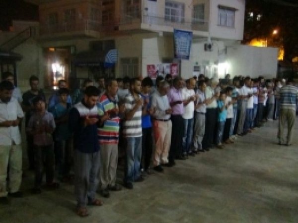 Osmaniye'de Gazze için Gıyabi Namaz