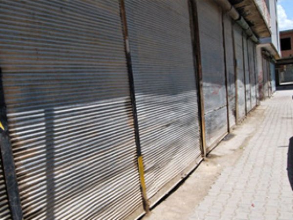 Hakkari'de Sokağa Çıkma Yasağı Sürüyor