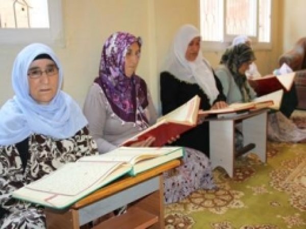 50'sinden Sonra Kur'an'ı Kerim Öğrendiler 