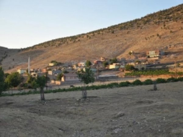 Ardıçlı Köyü Sakinleri Sorunlarına Çözüm İstiyor 