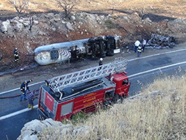 Tanker Kazsında Ölü Sayısı 9'a Yükseldi 